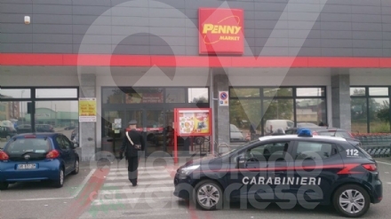 BORGARO-VENARIA - Condannati i rapinatori del Penny Market: rubarono anche un'auto