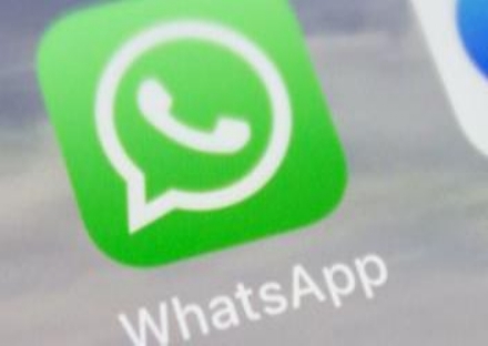 INNOVAZIONE - Il turno alle Poste si prenota con Whatsapp: l'elenco degli uffici e le modalità