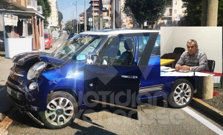 INCIDENTE A VENARIA - Malore alla guida: morto Valter Perin, aveva 72 anni