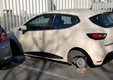 COLLEGNO - I ladri di pneumatici tornano in azione in via Magenta