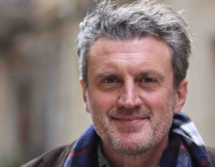 VENARIA - In biblioteca arriva Antonio Manzini, il «papà» del vicequestore Rocco Schiavone
