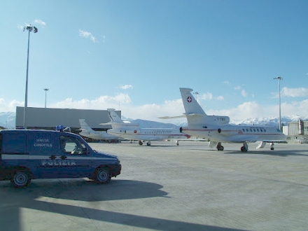CASELLE - Doveva scontare quasi due anni di carcere: arrestato dopo essere sceso dall'aereo