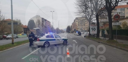RIVOLI - Aumentati i controlli della municipale: 20 persone sanzionate perché in giro senza motivo