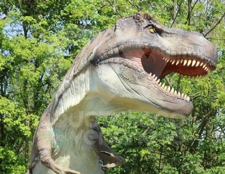 BORGARO - Al Chico Mendes la mostra «Dinosaurs Park»: dinosauri meccanici a dimensione reale