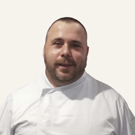 RIVOLI - Il pasticcere rivolese Stefano Antinoro alla finale di «Panettone Day 2023»