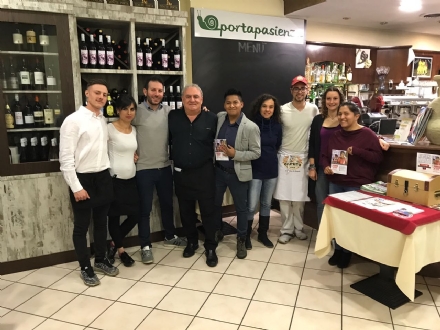 ASSOCIAZIONISMO - Che successo per la prima «Cena per la Solidarietà» organizzata dal Naaa