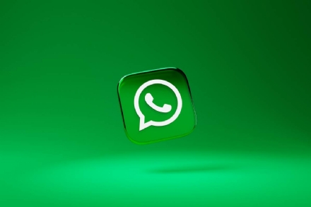 WHATSAPP DOWN - La famosa applicazione è in tilt da questa mattina alle 9