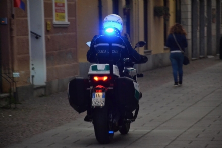 GRUGLIASCO - Ricercato da tempo, viene arrestato dalla Polizia Locale in strada del Portone