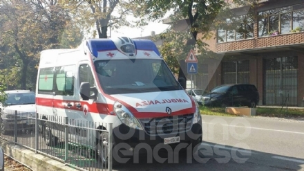 GRUGLIASCO - Mano schiacciata nella pressa mentre lavora alla Euroristorazioni: donna al Cto