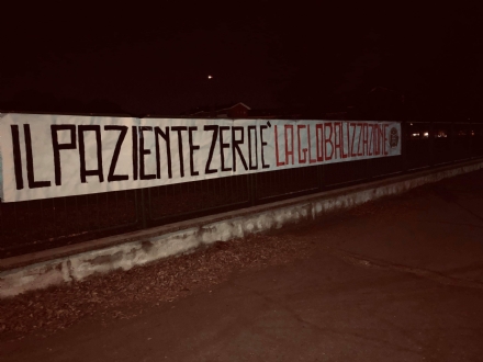 VENARIA - «Il paziente zero è la globalizzazione»: blitz di Casapound in città