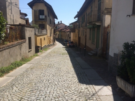 ALPIGNANO - Partono i lavori per la nuova pavimentazione di via Roma