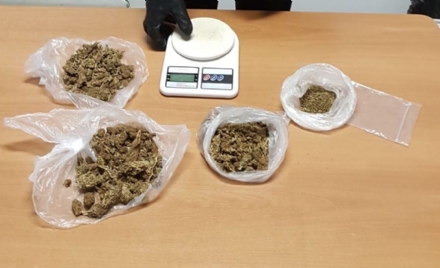 CRONACA - La droga veniva consegnata davanti ai fast food: in tre finiscono in manette
