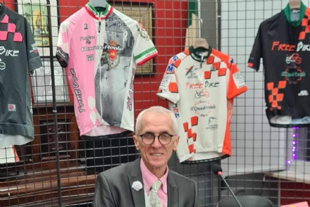 VENARIA - Dalla maglia di Marco Pantani all'ultimo casco di Fausto Coppi: una serata con Paolo Viberti - FOTO
