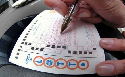 RIVOLI - La Dea Bendata bacia la cittadina: vinti oltre 126mila euro al gioco del Lotto