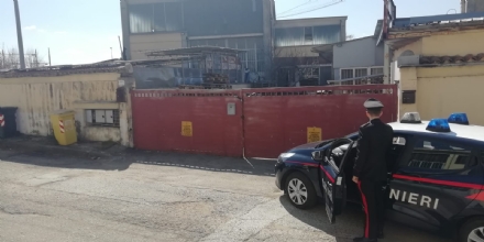 BORGARO - Stoccaggio illecito di rifiuti in via Cadorna: denunciati i titolari di un'azienda