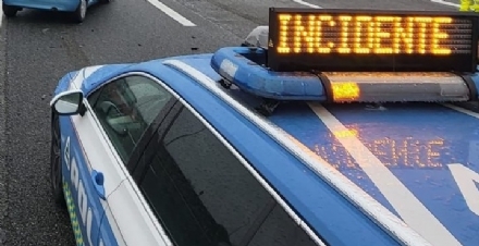 INCIDENTE IN TANGENZIALE A COLLEGNO - Cinque auto coinvolte, forti disagi al traffico