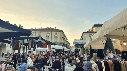 VENARIA - Ancora un successo per il «Crocetta Più», tra saldi e l'inizio del Carnevale - FOTO
