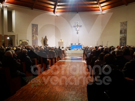 BORGARO - Tanti amministratori (ed ex sindaci) alla messa in ricordo di Vincenzo Barrea