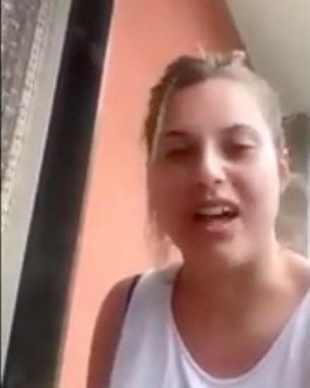 RIVOLI - Dopo il video su «Bella Ciao», la Adduce rimette le deleghe a Istruzione e Cultura