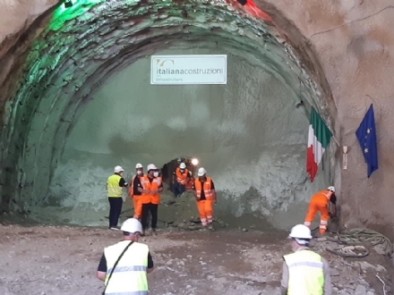 COLLEGNO - La fermata metro Certosa è sempre più realtà: finito il primo tratto del tunnel FOTO