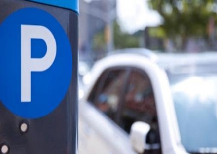 VENARIA - Stop al pagamento dei parcheggi in zona blu nel mese di agosto: le date del provvedimento
