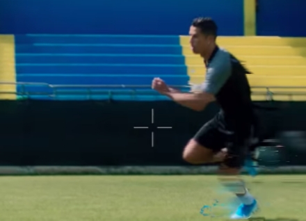 RIVOLI - Ronaldo nel campo dell'Fcd Rivoli Calcio per girare uno spot televisivo