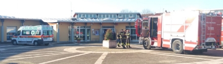 BORGARO - Evacuata la scuola materna di via Savant per una sospetta fuga di gas