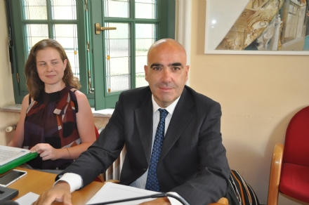 VENARIA - Il Movimento 5 Stelle caccia dalla maggioranza il presidente del consiglio Accorsi