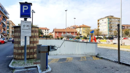 VENARIA - Parcheggi, dal 1 ottobre ecco la tariffa unica: 1 euro l'ora