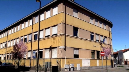 VENARIA - Covid, scuole chiuse dall'8 marzo. Giulivi: «Così è una resa totale, una sconfitta»