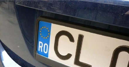 CASELLE - Auto con targhe straniere: venti veicoli sequestrati e sanzioni per 28mila euro