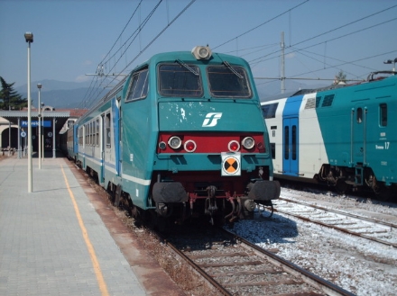 COLLEGNO-ALPIGNANO - Tragedia: investimento mortale lungo la linea ferroviaria