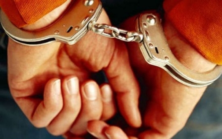 VENARIA - Borsa con il doppiofondo e una pancera per rubare la merce: arrestate due venariesi