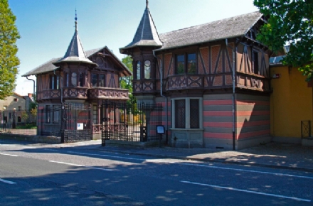 COLLEGNO - Sgomberato un alloggio occupato abusivamente a Villaggio Leumann