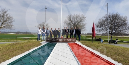 VENARIA - Taglio del nastro per la «Rotonda dei Centenari» in viale Faccioli - FOTO