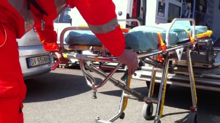 VENARIA - Auto investe minore in bicicletta in viale Buridani: portato in ospedale