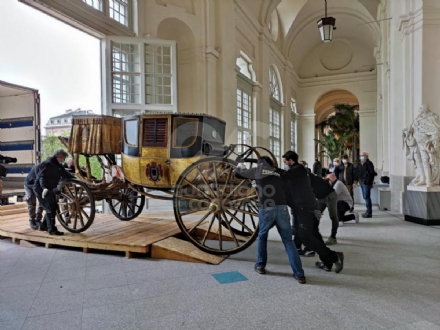 VENARIA REALE - Alla Reggia in mostra la carrozza di Napoleone