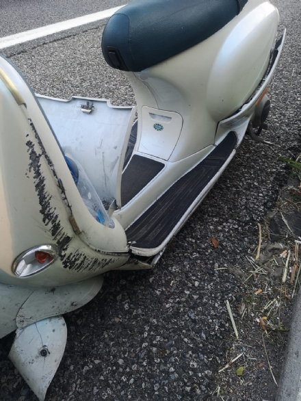 COLLEGNO - Perde il controllo dello scooter in tangenziale: 32enne rimane ferito