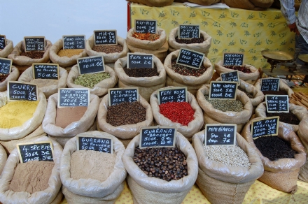 RIVOLI - Il Coronavirus fa saltare l'edizione 2020 del «Mercato Europeo»