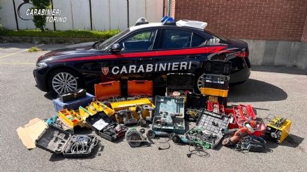 COLLEGNO - Furto nell'azienda di materiale edile: arrestato il complice della «Banda della Delta»