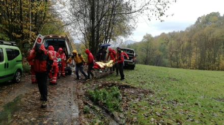 GRUGLIASCO - Cercatore di funghi salvato dal soccorso alpino - FOTO