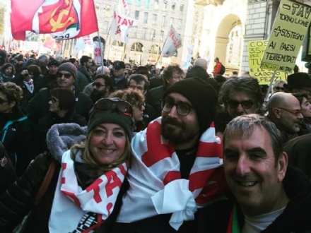 MANIFESTAZIONE NO TAV - In 70mila per esprimere la contrarietà alla Torino-Lione