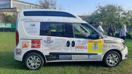 BORGARO - Per altri quattro anni il «Sea» avrà un mezzo per trasportare gli anziani - FOTO