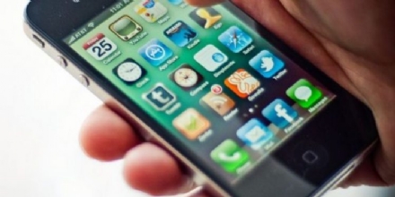 CORONAVIRUS - La Regione: «attenzione ai falsi messaggi e alle catene allarmistiche via Whatsapp»