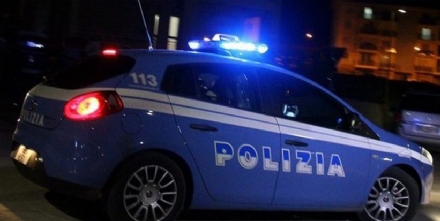 GRUGLIASCO - Non si ferma all'alt della polizia: viene inseguito ma riesce a fuggire