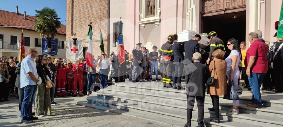 INCIDENTE AEREO A CASELLE - Anche il Ministro Crosetto ai funerali di Laura Origliasso - FOTO