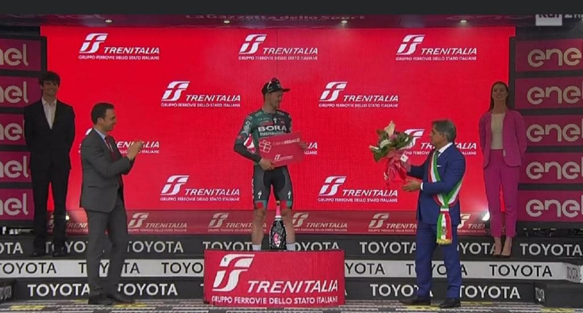 GIRO D'ITALIA A RIVOLI - Il giorno dopo è ricco di emozioni. Tragaioli: «Ripeterla? Perché no...» - FOTO
