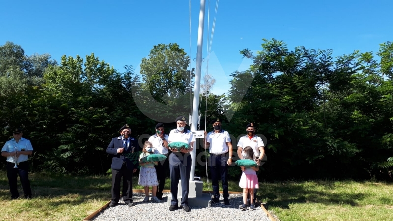 VENARIA - La bandiera dei marinai torna a sventolare nel cielo della Reale - FOTO
