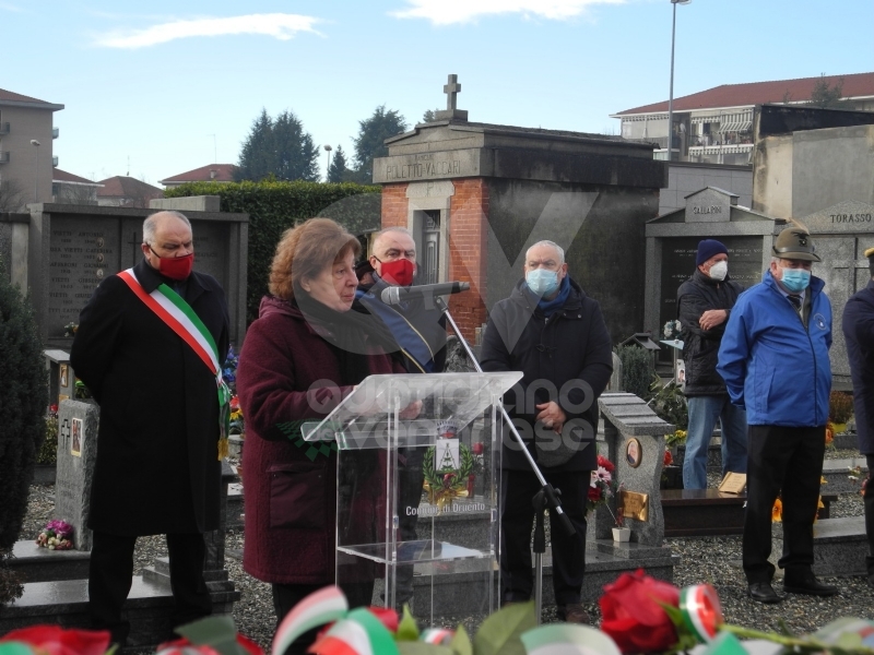 DRUENTO - Il nuovo monumento ai Caduti Partigiani è realtà: inaugurato stamane - FOTO