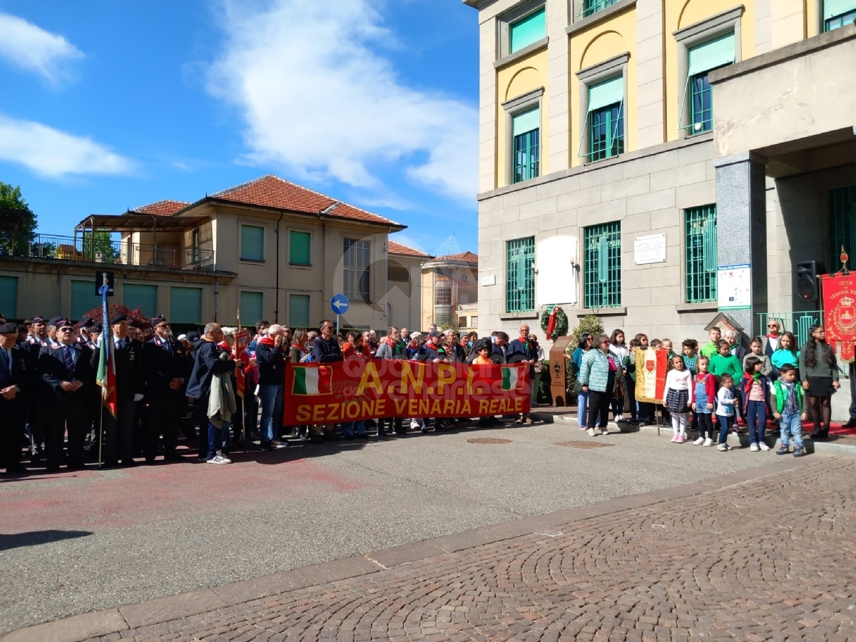 VENARIA - 25 APRILE: Bambini protagonisti alle celebrazioni per la Liberazione - FOTO